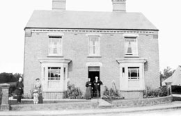 1906 Hillcrest