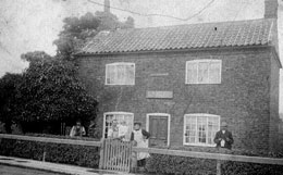 Ivy House, High Street, Holmes Family